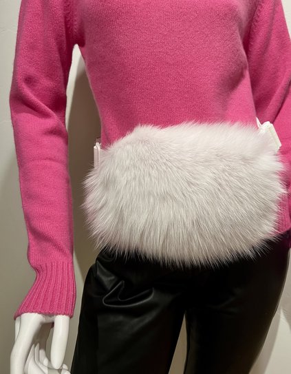 M. MILLER FURS INC. FOX FANNY FUR TRIM FANNYPACK