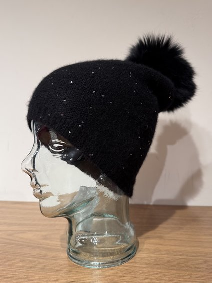 M. MILLER FURS INC. CSH 8 SPARKLE FOX POM