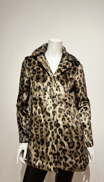 PATTY KIM FF25-47L NOTCH LEOPARD COAT