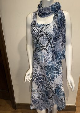 KOMAROV/KISCA ASYMETRICAL HEM*WRAP