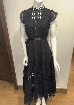 OO LA LA EYELET MAXI DRESS
